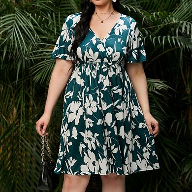 Plus Size Women's v-Neck Printed Dress with Pockets Waist Cinched Elegant