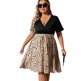 Plus Size V-Neck Short Sleeve Dress, Dalmatian Print Belted A-Line Dress