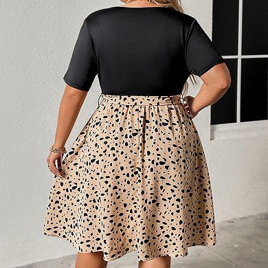 Plus Size V-Neck Short Sleeve Dress, Dalmatian Print Belted A-Line Dress
