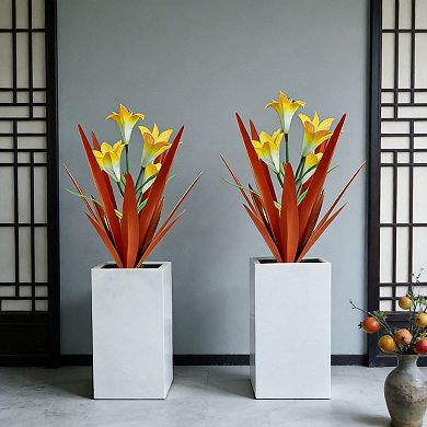 2PCS Hand-Painted Metal Agave Garden Ornament