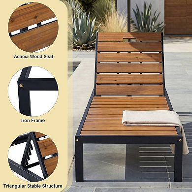 Outdoor Reclining Daybed with Adjustable Settings and Weatherproof Build for Porch