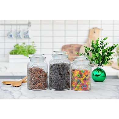 Create a beautifully curated countertop or pantry with our sleek glass storage canisters. Perfect fo