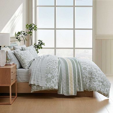 Nautica Jacob Bay Floral Comforter Set with Shams