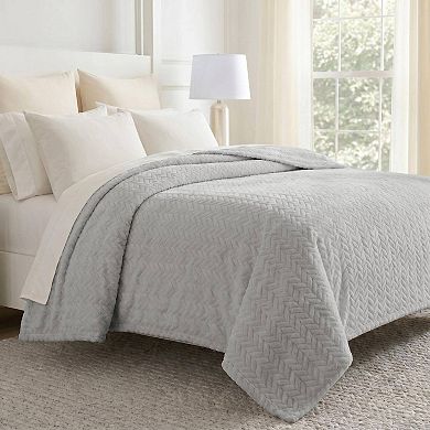 SUPERIOR Hope Herringbone Chevron Fluffy Fleece Throw Blanket