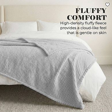 SUPERIOR Textured Fluffy Fleece Throw Blanket