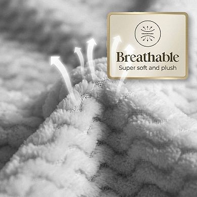 SUPERIOR Textured Fluffy Fleece Throw Blanket