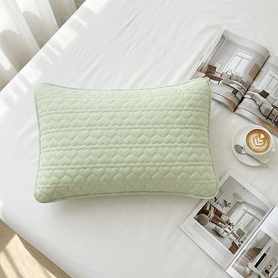 2-Pack Heart Quilted Pillowcases with Envelope Closure Decorative Sleep Cover Set 18.9x29in