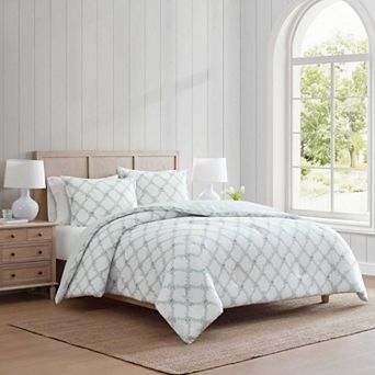 Martha Stewart Romantic Trellis Comforter Set with Shams