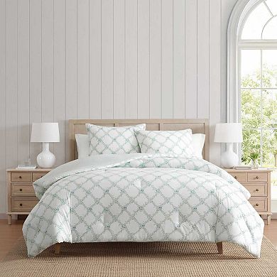 Martha Stewart Romantic Trellis Comforter Set with Shams