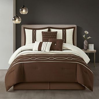 Nanshing Penley Comforter Set