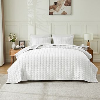 Madelinen® Gauze-Inspired Wave Stitched Quilt Set with Shams
