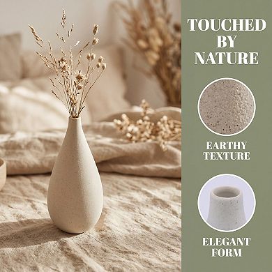 Small Ceramic Bud Vase Modern Matte Mini Flower Vase Minimalist Ribbed Vase 2.4"Lx2.4"Wx4.9"H