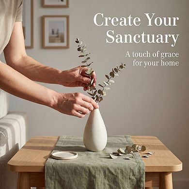Small Ceramic Bud Vase Modern Matte Mini Flower Vase Minimalist Ribbed Vase 2.4"Lx2.4"Wx4.9"H
