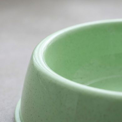 Plastic Pet Food Bowl with Rounded Rim for Cats and Dogs