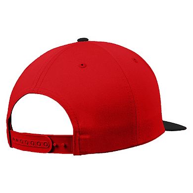 Yupoong Flexfit Unisex Classic Varsity Snapback Cap