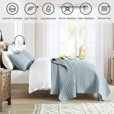 Lightweight Bed Cover 3-Piece Set, Cloud Pattern, Microfiber, Summer