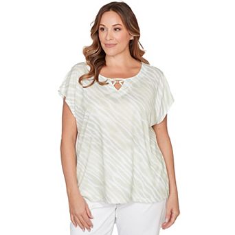 Hearts of Palm Plus Size Bloom Service Printed Poly T Sleeve Top