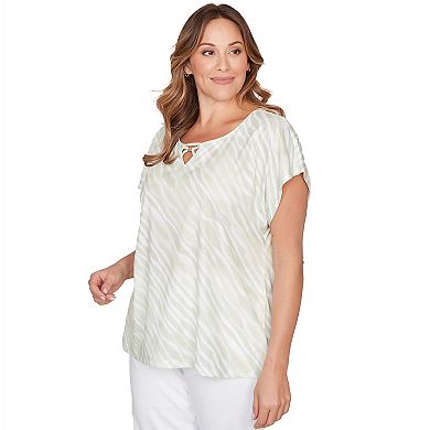 Hearts of Palm Plus Size Bloom Service Printed Poly T Sleeve Top