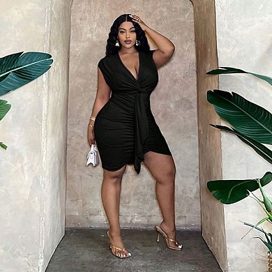 Women's Plus Size Deep V Neck Sleeveless Bodycon Ruched Twist Front Short Dress