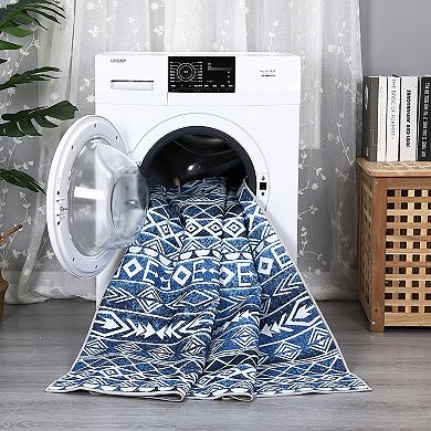 Modern Geometric Area Rug, Soft Plush Faux Wool Floor Carpet, Machine Washable Non Slip