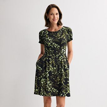 Women's Connected Apparel Printed Crinkle Knit Pleat Skirt