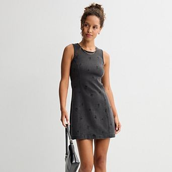 Juniors' Tinseltown Shift Dress