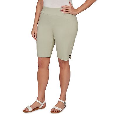 Hearts of Palm Plus Size Bloom Service Solid Tech Stretch Bermuda Shorts
