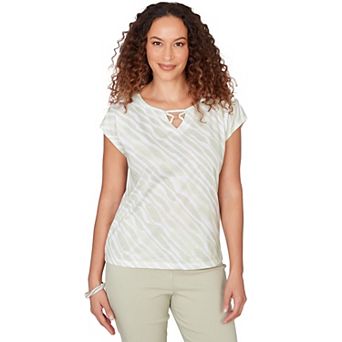 Hearts of Palm Women's Bloom Service Printed Poly T Sleeve Top