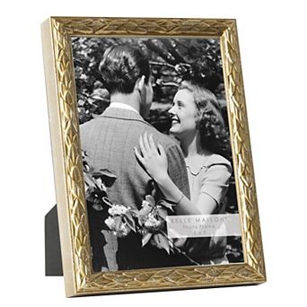 Belle Maison Gold Ornate Wood 5x7 Photo Frame