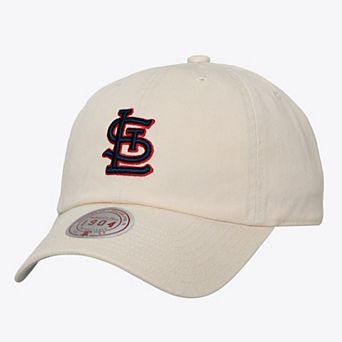Unisex Mitchell & Ness Cream St. Louis Cardinals Off-Season 1904 Strapback Adjustable Hat
