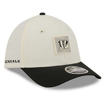Men's New Era Cream/Black Cincinnati Bengals 2026 NFL Training Camp 39THIRTY Flex Hat