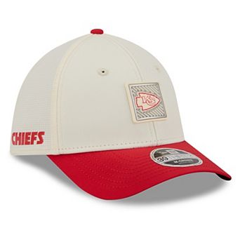 Men's New Era Cream/Red Kansas City Chiefs 2026 NFL Training Camp 39THIRTY Flex Hat