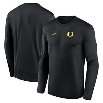 Men's Nike Black Oregon Ducks 2026 Sideline Small Logo Legend Dri-FIT Long Sleeve T-Shirt