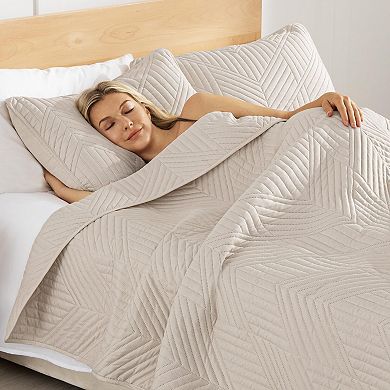 Ultrasonic Geometric Bedspread Queen 3-Piece Set Lightweight Suitable for All Seasons