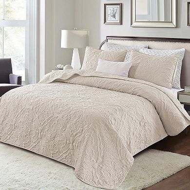 Extra-Large Bed Cover With 2 Pillowcases, Lightweight