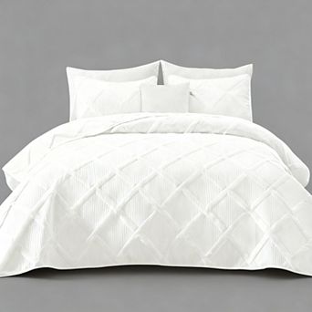 The Bedspread Comes With 2 Pillowcases,Suitable For Use In All Seasons