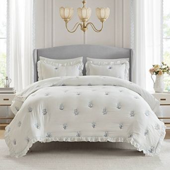 3 pc Full/Queen Sweet Layered Design Quilt Set with Emb on Face
