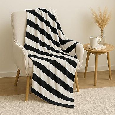 Soft Flannel Throw Blanket, Cozy Lightweight Fleece Blanket for Couch Bed Sofa