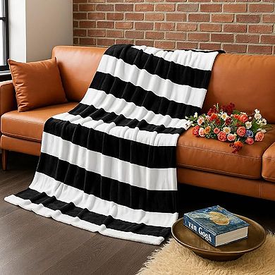 Soft Flannel Throw Blanket, Cozy Lightweight Fleece Blanket for Couch Bed Sofa