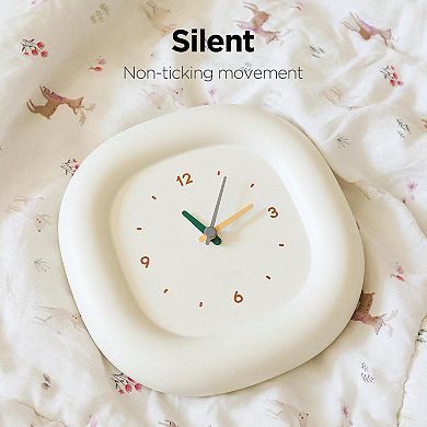 Cute Mini Analog Clock 6.9 Inch Silent Non-ticking Desk Wall Clock Pastel Bedroom Living Room
