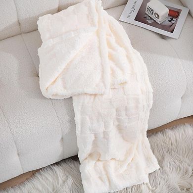 3D Checkered Fleece Throw Blanket Soft Plush Lightweight Cream White