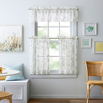 Martha Stewart Durham Embroidery 3 pc Valance & Tiers Set