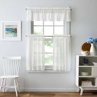 Martha Stewart Canterbury Lace 3 pc Valance & Tiers Set