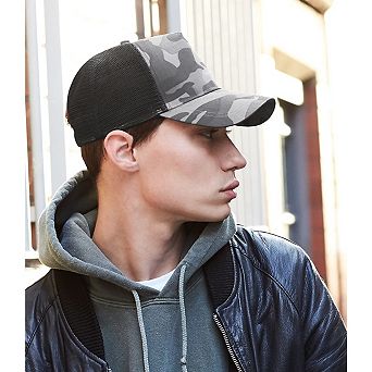 Beechfield Retro Camouflage Snapback Trucker Cap