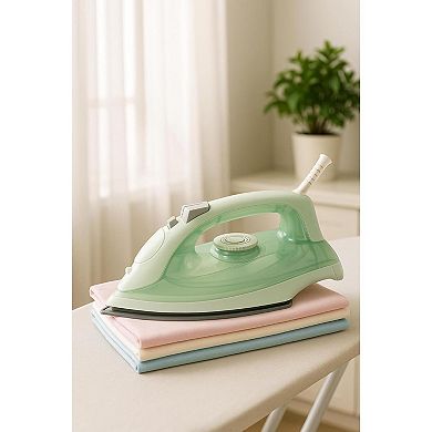 Steam Iron with Ceramic Soleplate