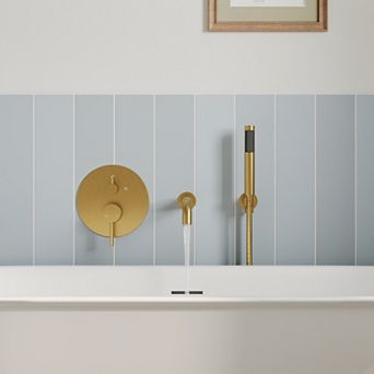 ClassicRain Single Handle 2-Spray Tub and Shower Faucet 2.5 GPM