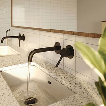 Modern Single Handle Wall Mounted Bathroom Faucet Waterfall Sink Faucet Vanity Faucet with Drain