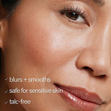 Soft Focus Finishing Powder with 12-Hour Shine Control