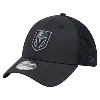 Men's New Era Black Vegas Golden Knights Blackout 39THIRTY Flex Fit Hat