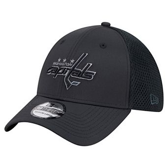 Men's New Era Black Washington Capitals Blackout 39THIRTY Flex Fit Hat